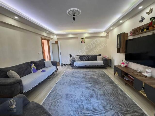 Çorlu Nusratiye Villalar Bölgesinde 3+1 Köşe Villa