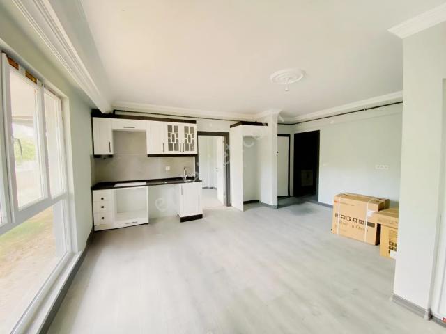 Çorlu Çobançeşmede Zemin Kat 1+1 Kiralık Daire