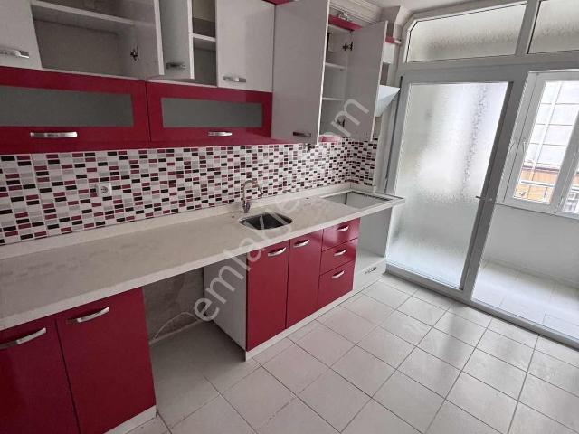 Çorlu Kemalettin Mah De İskanlı 2+1 Ara Kat