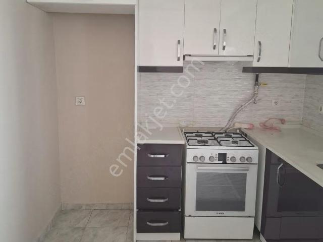 Çorlu Kemalettin'de Kiralık 3+1 Daire 105m² Net