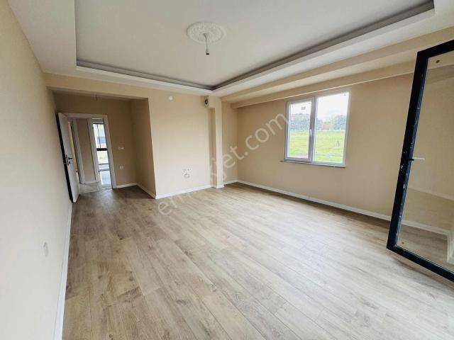 Çorlu Rumeli Mahallesinde Satılık Merkezi Konumlu 2+1 Daire