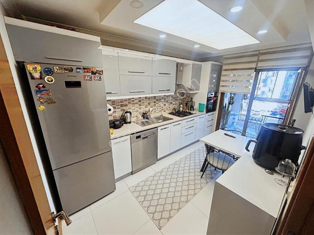 Çorlu Rumelide 3+1 Ara Katta Masrafsız Daire