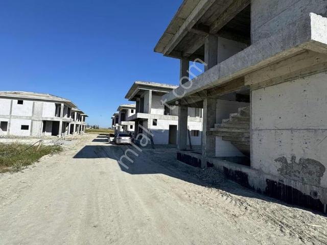 Çorlu Zafer'de Lüks 6+2 Satılık Villa 3300m² Arazi Üzeri