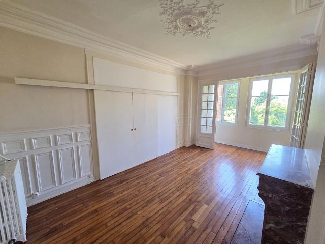 Orléans Avenue Dauphine Appartement 3 pièces de 87 m²