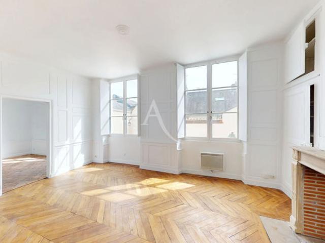 Orleans Cathédrale 3 Pièces 85m²