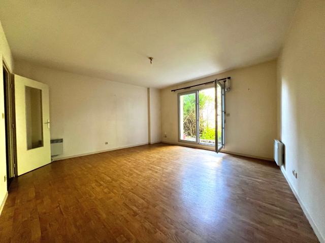 ORLEANS CENTRE T2 AVEC JARDIN PRIVATIF 55.7 m²
