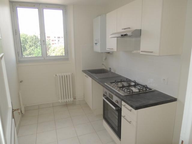 ORLEANS CENTRE Boulevard rocheplatte F3 Orléans 45000
