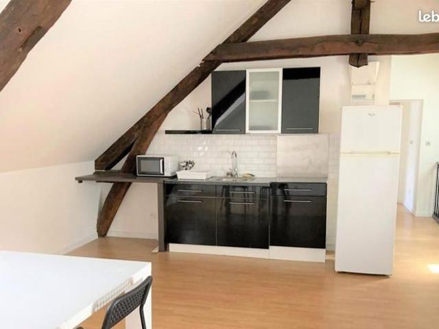 ORLEANS CHATEAUDUN F3 meublé