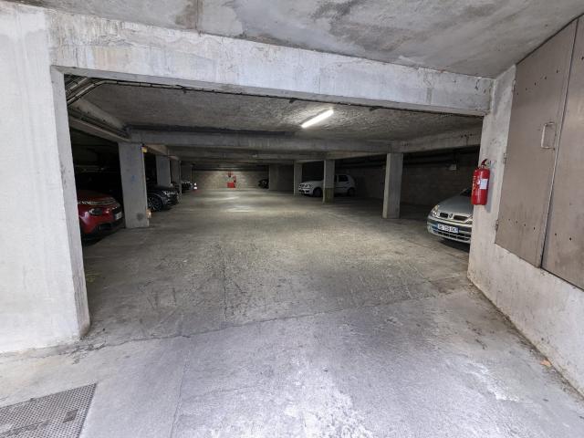 Orléans Location Parking / Garage 45