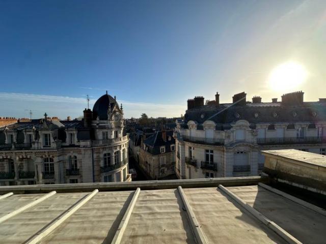 ORLEANS REPUBLIQUE Appartement Familial