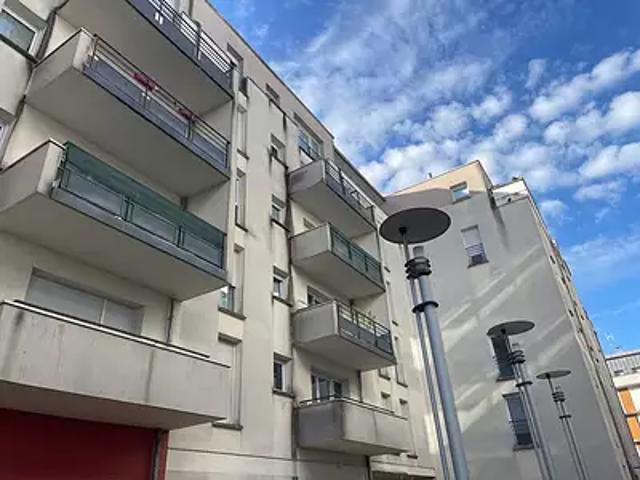 Orléans 45000 Achat / Vente appartement 2 pièces t2 au dernier étage cave