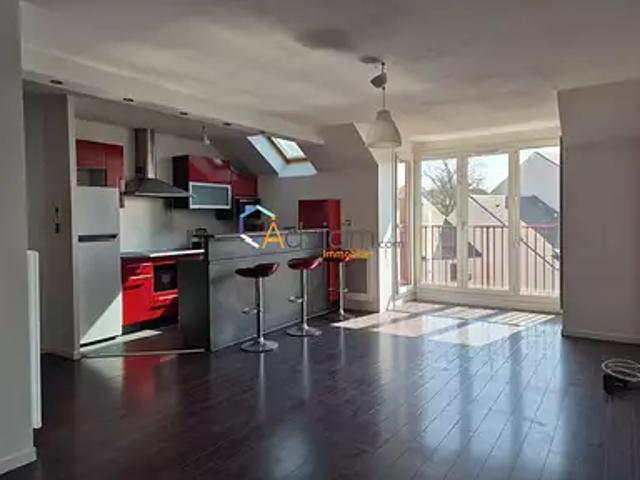 Orléans 45000 Achat / Vente appartement 2 pièces t2 au dernier étage parking