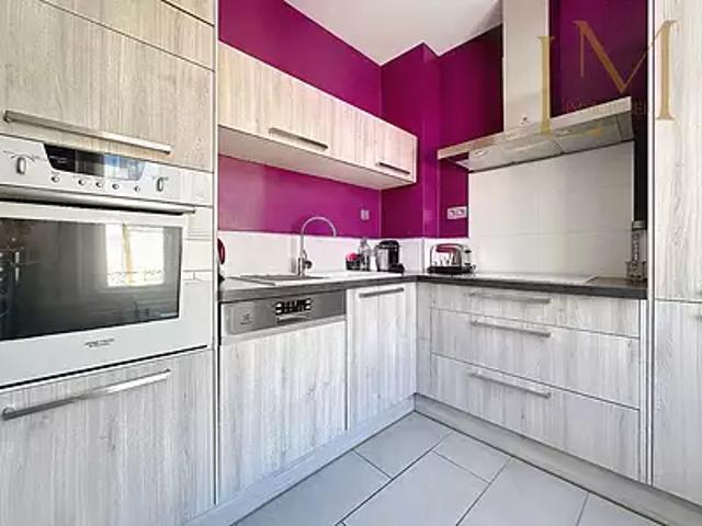 Orléans 45000 Achat / Vente appartement 4 pièces t4 au dernier étage cave