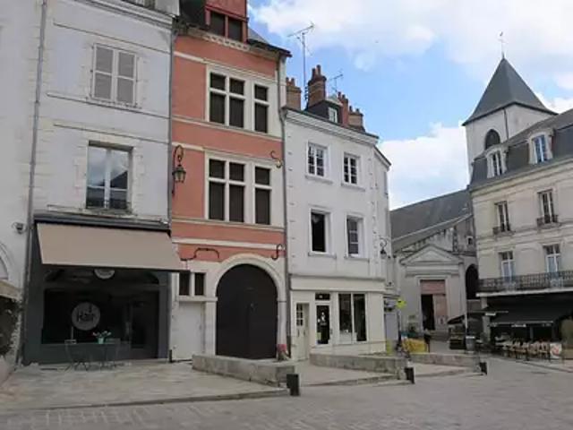 Orléans 45000 Location appartement 2 pièces t2 au dernier étage