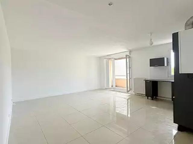 Orléans 45100 Achat / Vente appartement 4 pièces t4 au dernier étage balcon