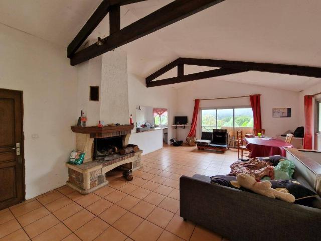 ORPI LA POSSESSION Maison À Vendre à Dos D'Ane