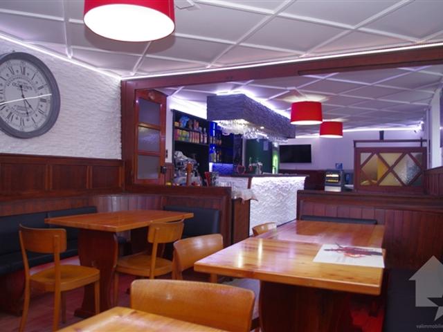 Orsières, Café Restaurant im Zentrum!