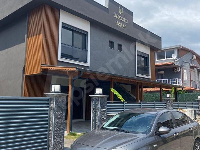 ORTA MAH DENİZE YÜRÜME MESAFESİNDE LÜKS VİLLA RMN GAYRİMENKUL