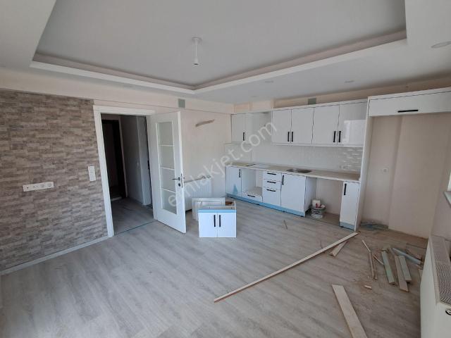 Ortaca Cumhuriyetde Sıfır 1+1 Satılık Daire