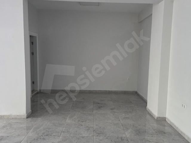 ORTACA BAĞÇELİEVLERDE SATILIK DÜKKAN