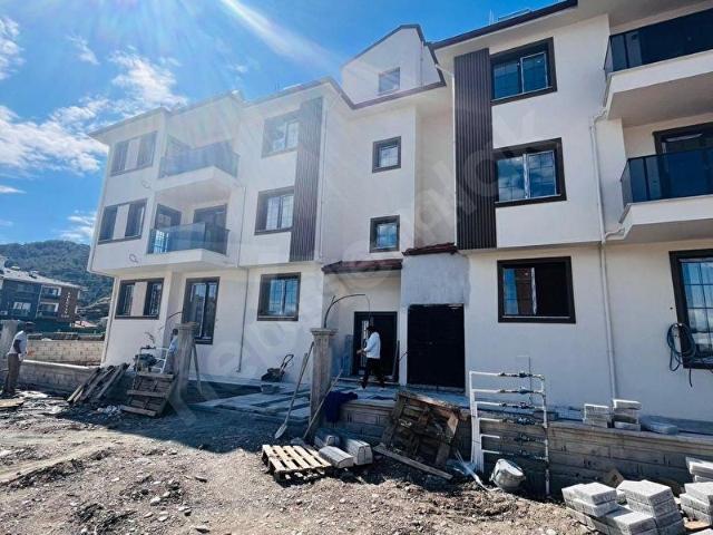 ORTACA KARABURUN MAHALLESİNDE SATILIK 2+1 LÜKS DAİRELER