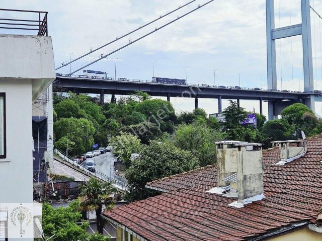 Ortaköy'de Boğaz Köprüsü Manzaralı 5+2 Çatı Dubleksi