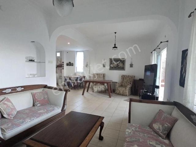 Ortakent Yahşi Sahilinde Çapa Tatil Köyünde Kiralık 4+1 Villa