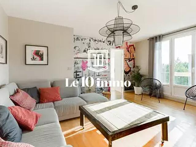 Nantes 44100 Achat / Vente appartement 6 pièces t6 au dernier étage