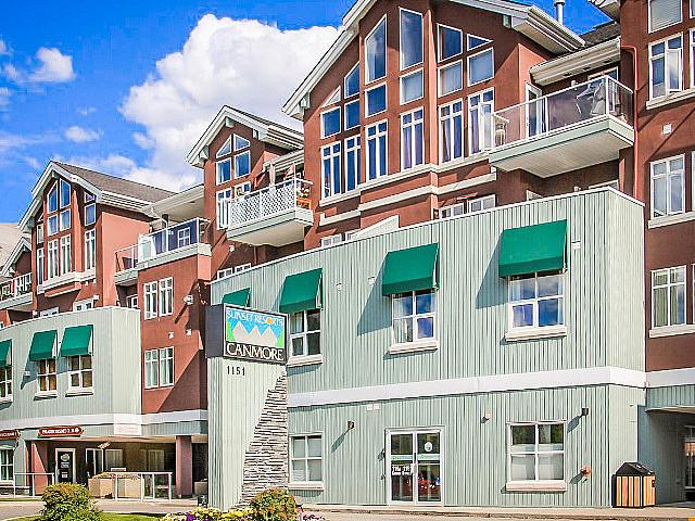 Own A 4 week Share Of A Fractional Property In Canmore