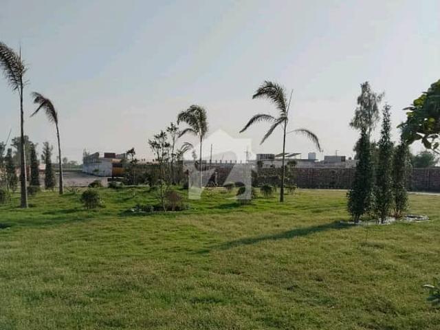 Own A Residential Plot In 1 Kanal Lahore