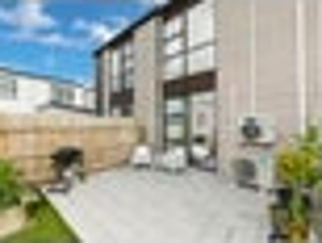 Owner will look at all Offers over $700k!