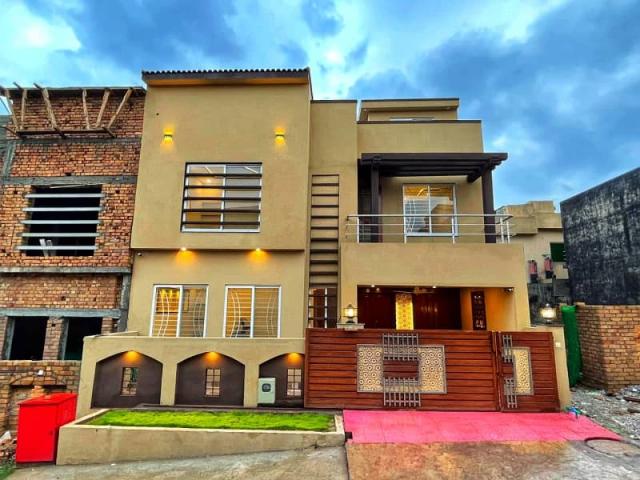 Owner Built 7 Marla Double Unit New House For Sale Bahria Town Phase 8 Rawalpindi Bahria town ID 79415