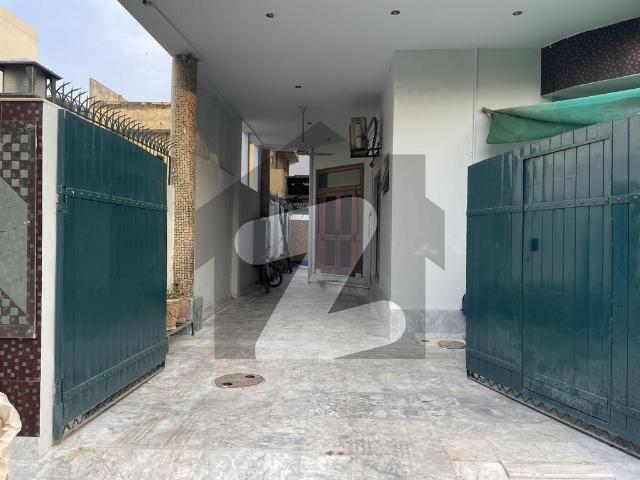 Owner built Triple story House Wapda Town Phase 1