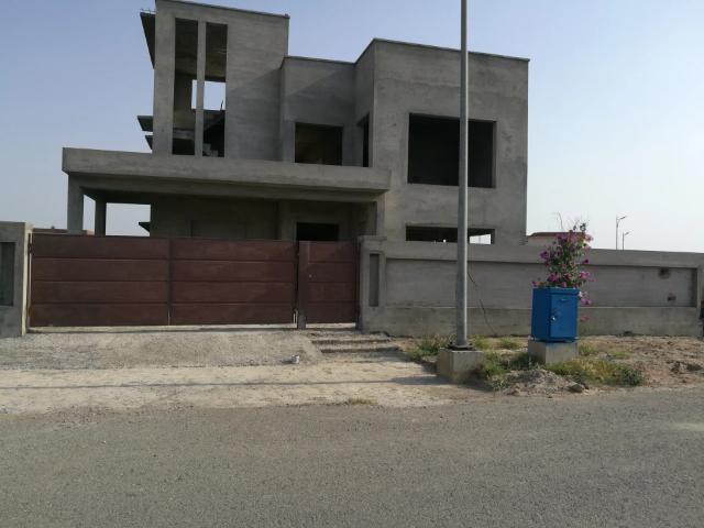 Owner built new style gray structure house Lahore DHA Phase 6 ID 70066