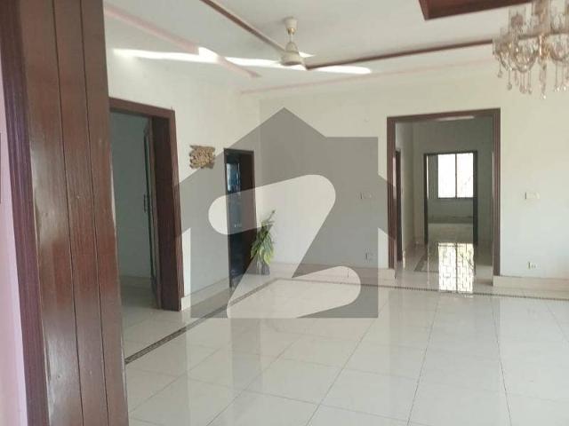 Owner Built One Kanal House For Sale In Nasheman E Iqbal Phase 2 Lahore Solid Construction