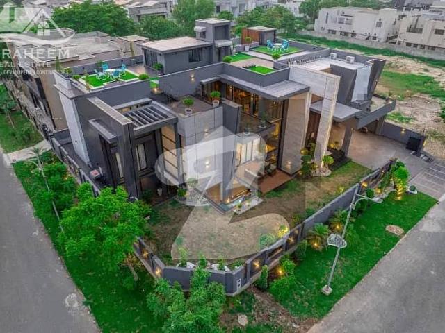 Owner needy 2 kanal brand new ultra modern corner fully furnished villa for sale in phase 6 near to raya