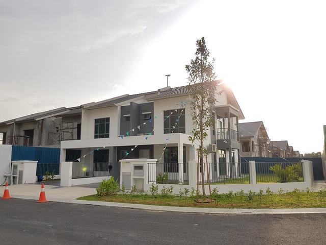 OWNER PINDAHBangi Freehold 24 x 70 Corner Lot