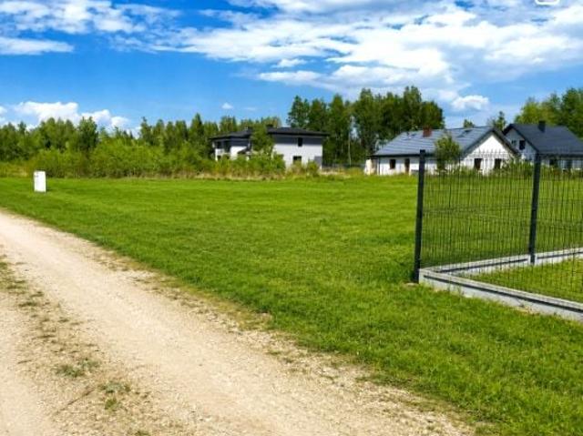 Owocowa 762 m², Tłuszcz