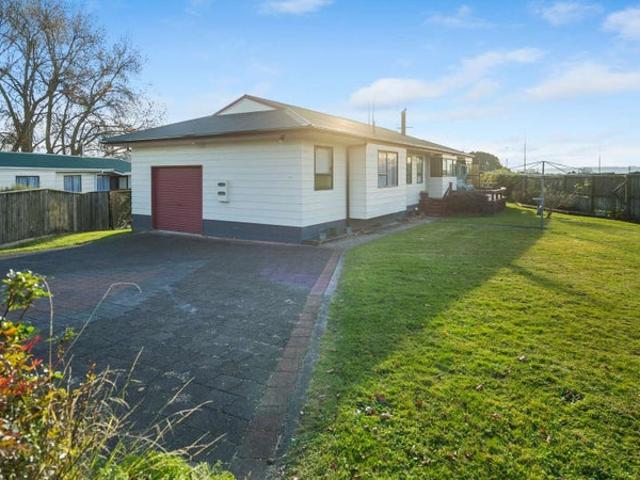 Owhata, 3 bedrooms