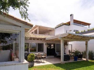 OTOMI Luxury Living at its finest