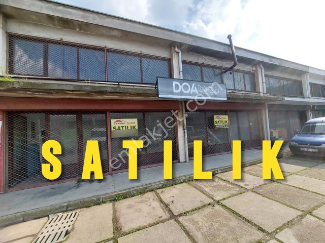 Otosansit Büyükoto Parçacılar Sitesinde Satılık 108m2 Dükkan