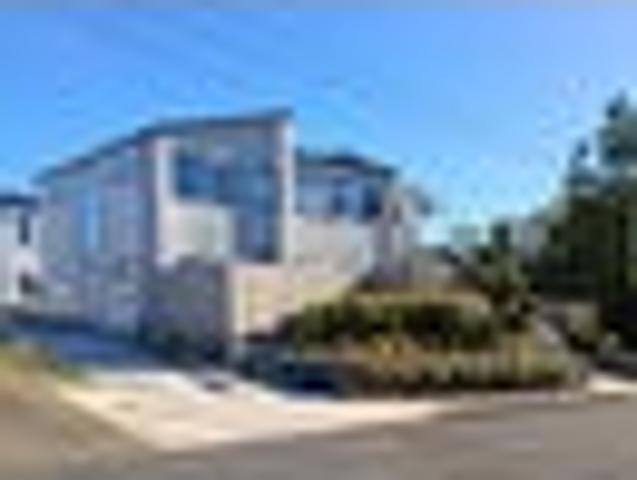 Otahuhu, 2 bedrooms, $590 pw