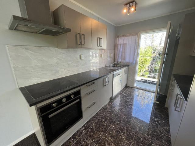 otahuhu, 2 bedrooms