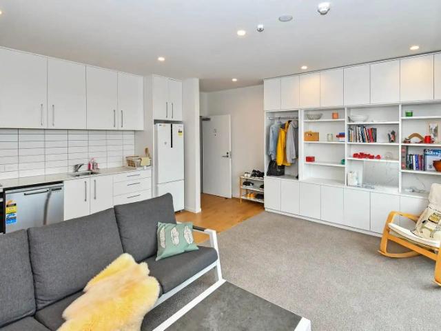 otahuhu, 2 bedrooms