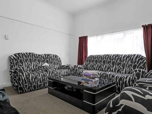Otahuhu 3 Bedroom House