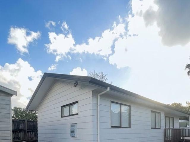 otahuhu, 3 bedrooms