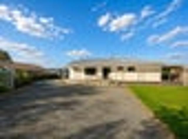 Otaki, 3 bedrooms, $595 pw