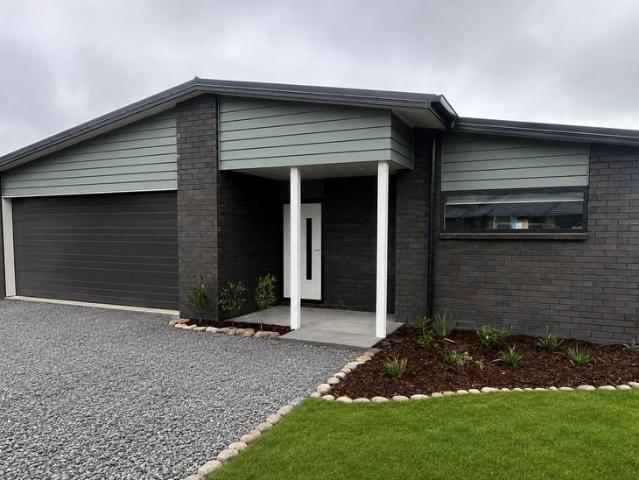 otaki, 3 bedrooms