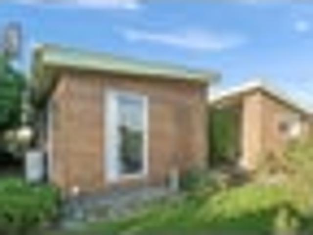 Otaki Beach, 2 bedrooms, $550 pw