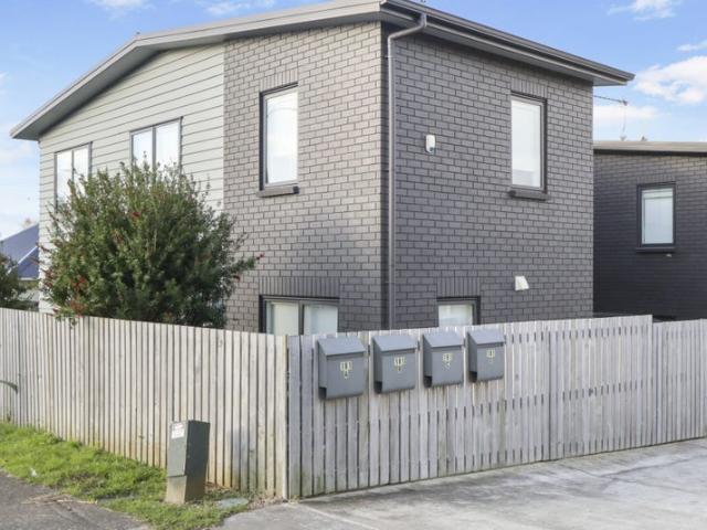 otara, 4 bedrooms